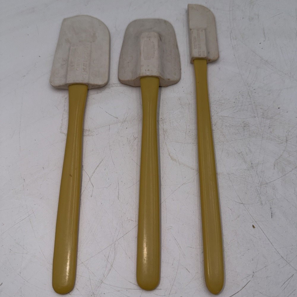 Vintage Rubbermaid Party Plan 3-Piece Plate Bowl Scraper Spatula 2724, 142, 2733